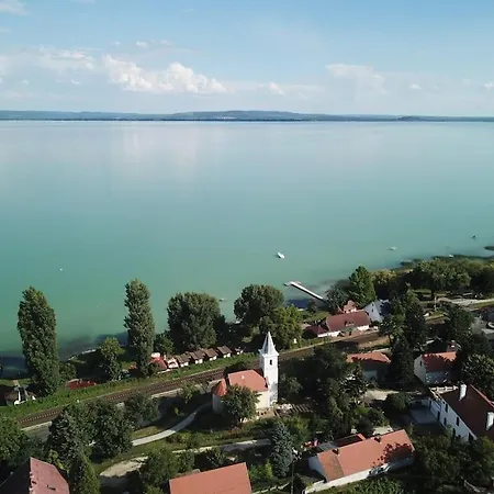 Beautiful With Garden *