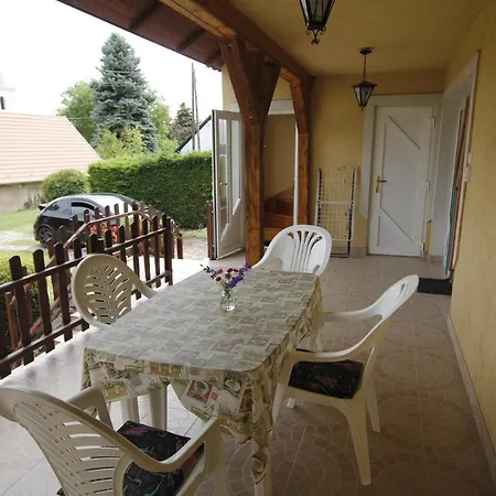 Beautiful With Garden * Balatonszepezd