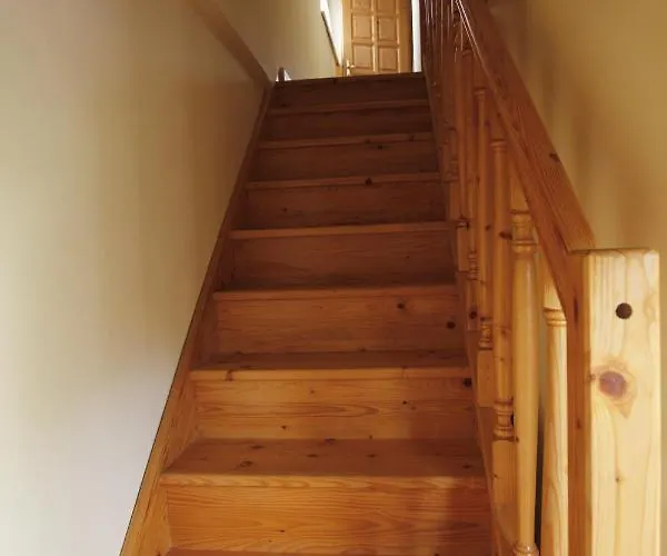 아파트 Beautiful With Garden *