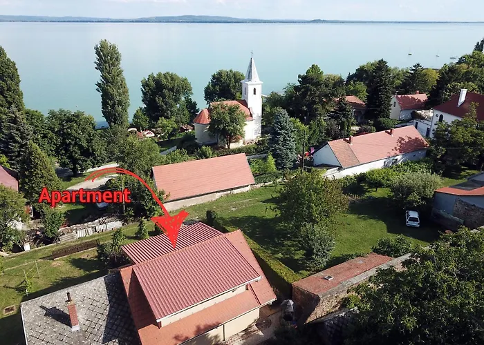 Beautiful With Garden Balatonszepezd